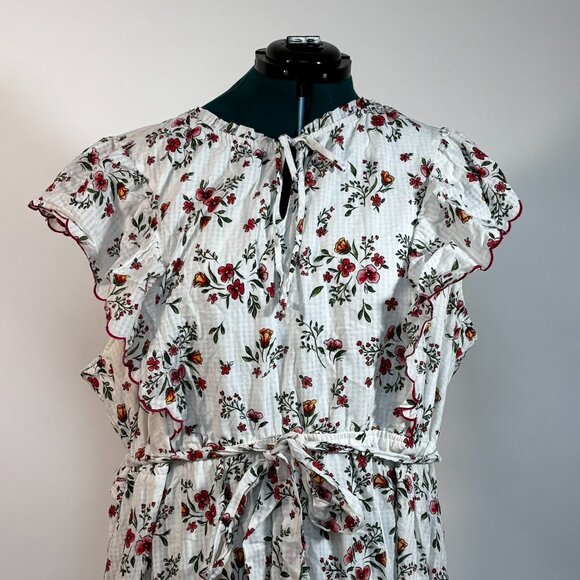 LC by Lauren Conrad White and Red Floral Prairie Dress NWT - Picture 4 of 5